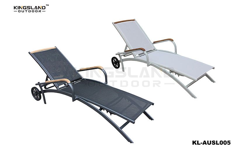 Aluminum frame Textilene sun lounger with teak armrest, wheels